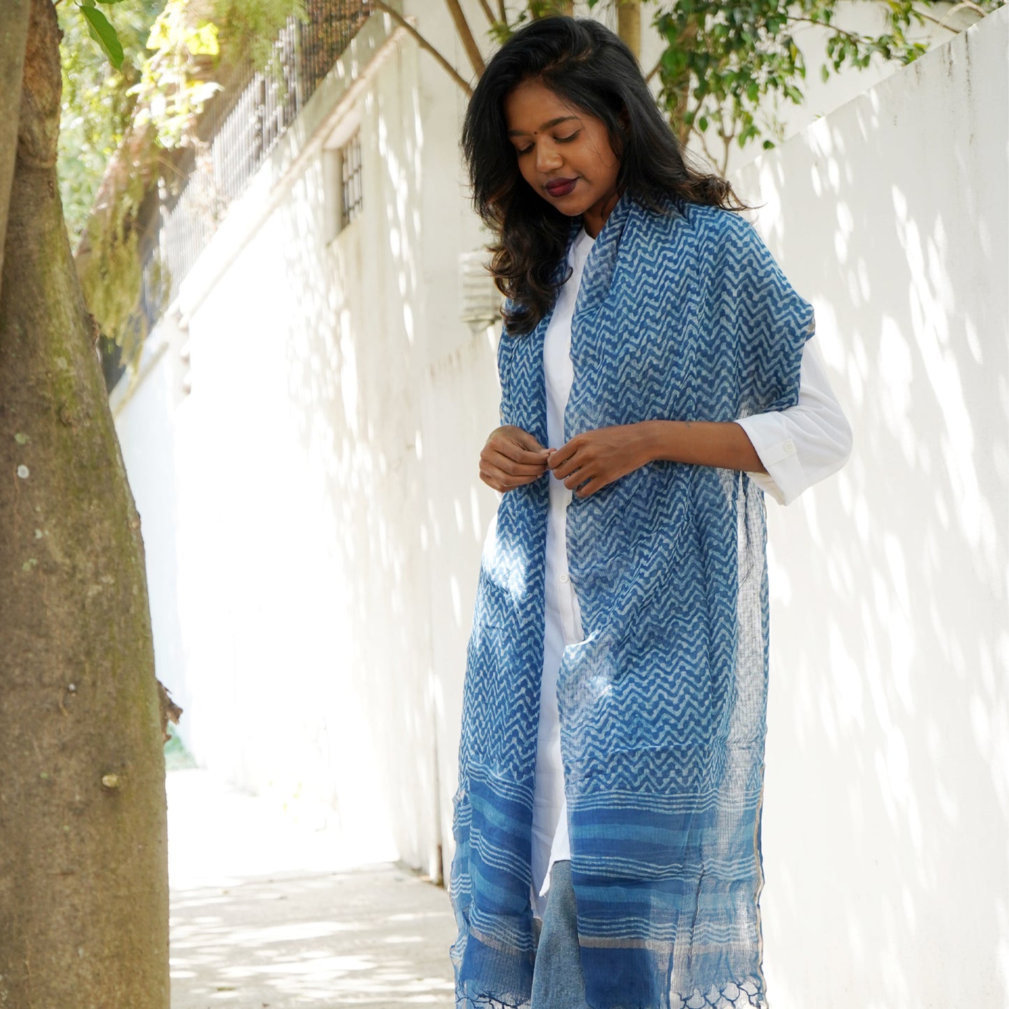 Shop Indigo Blue Kotadoria Dupatta: Zig Zag Block Print Online