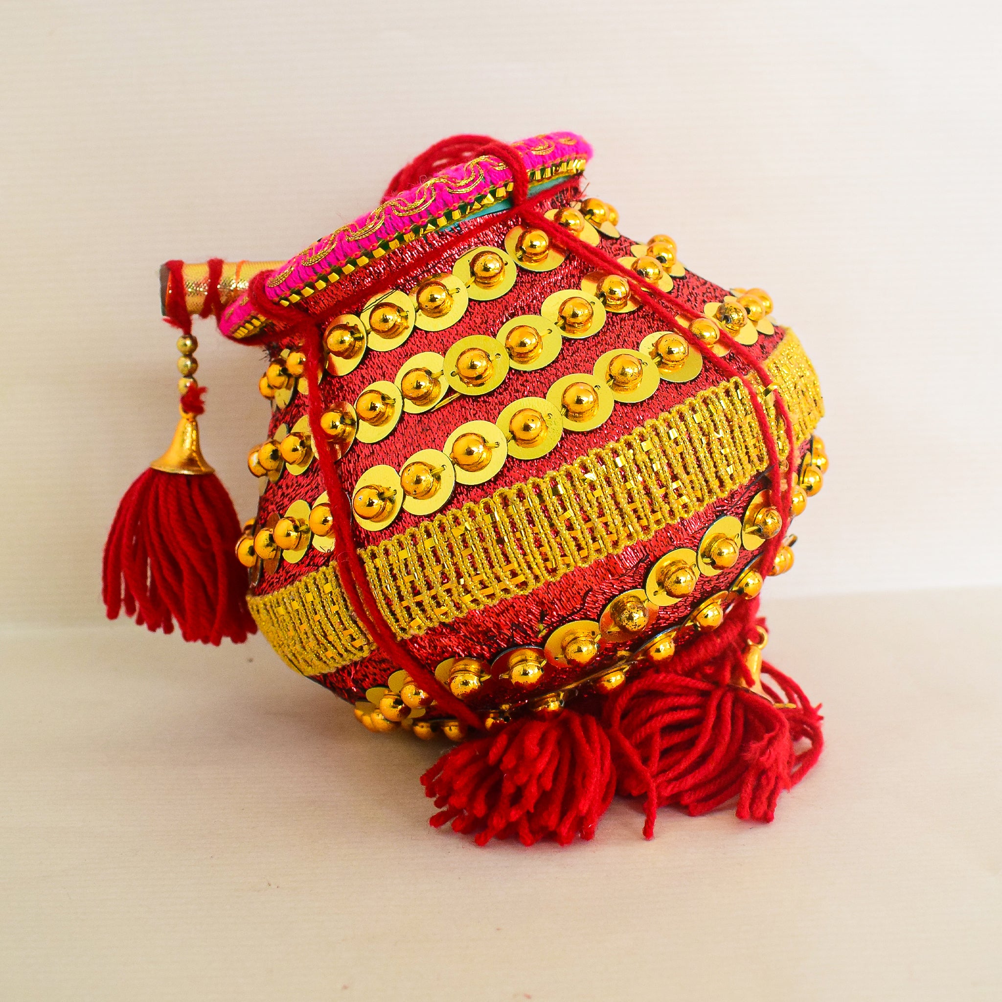 Lord Krishna's Vennaikuddam (Decorative Pot) with Flute