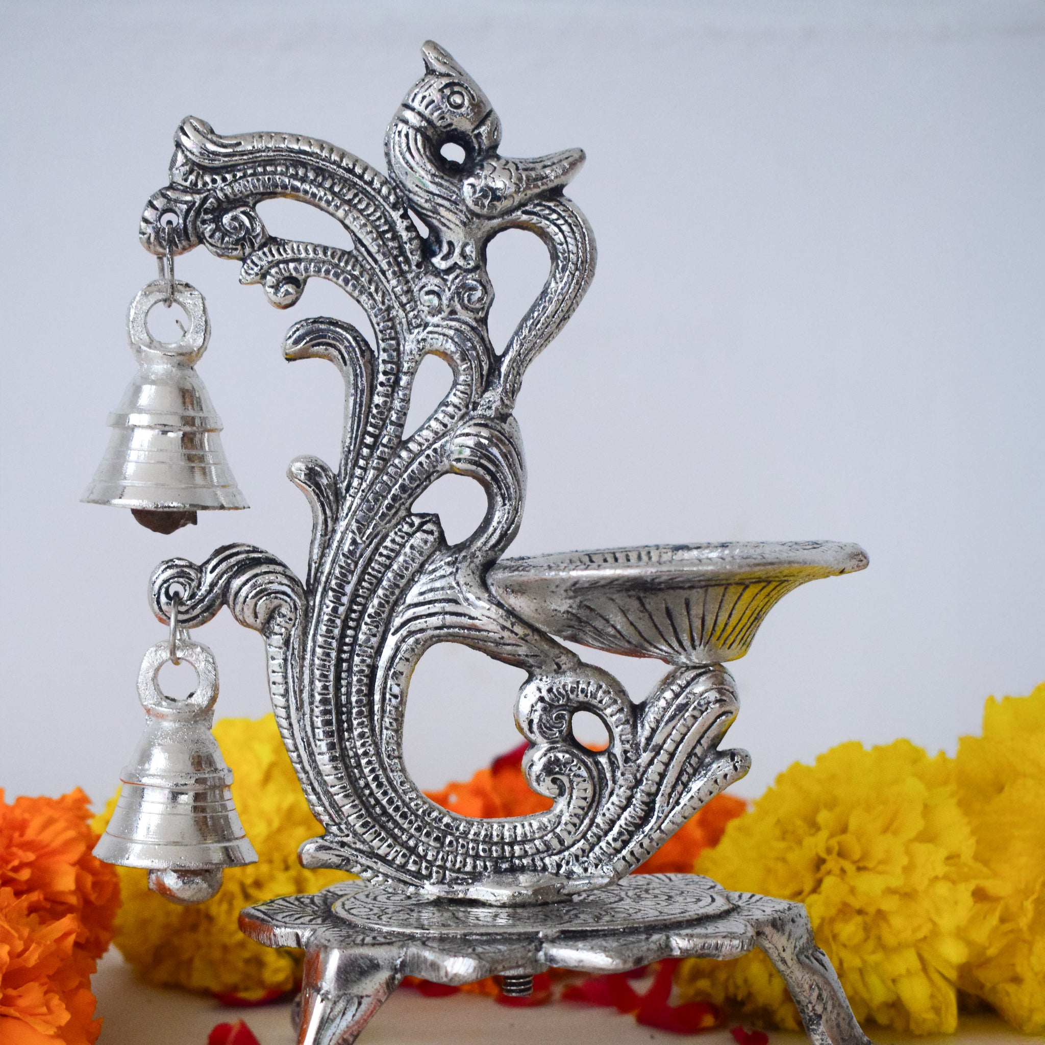 Gillet Metal-Mayura Shobha Diya