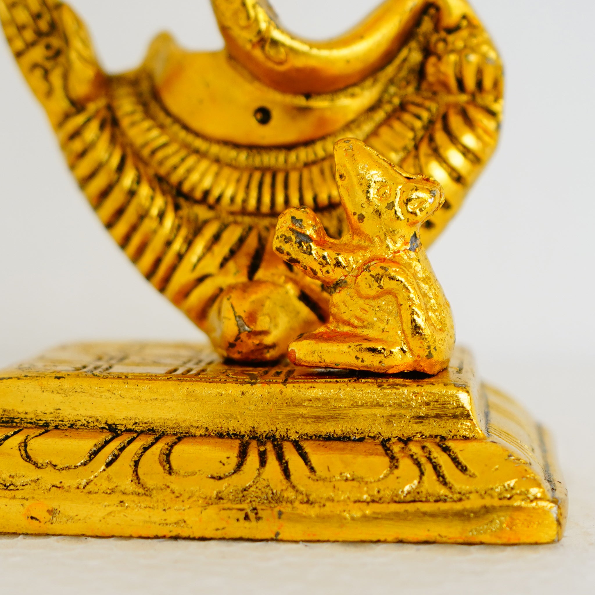 Abstract Ganesha Idol Golden Gillet Metal Decorative Statue