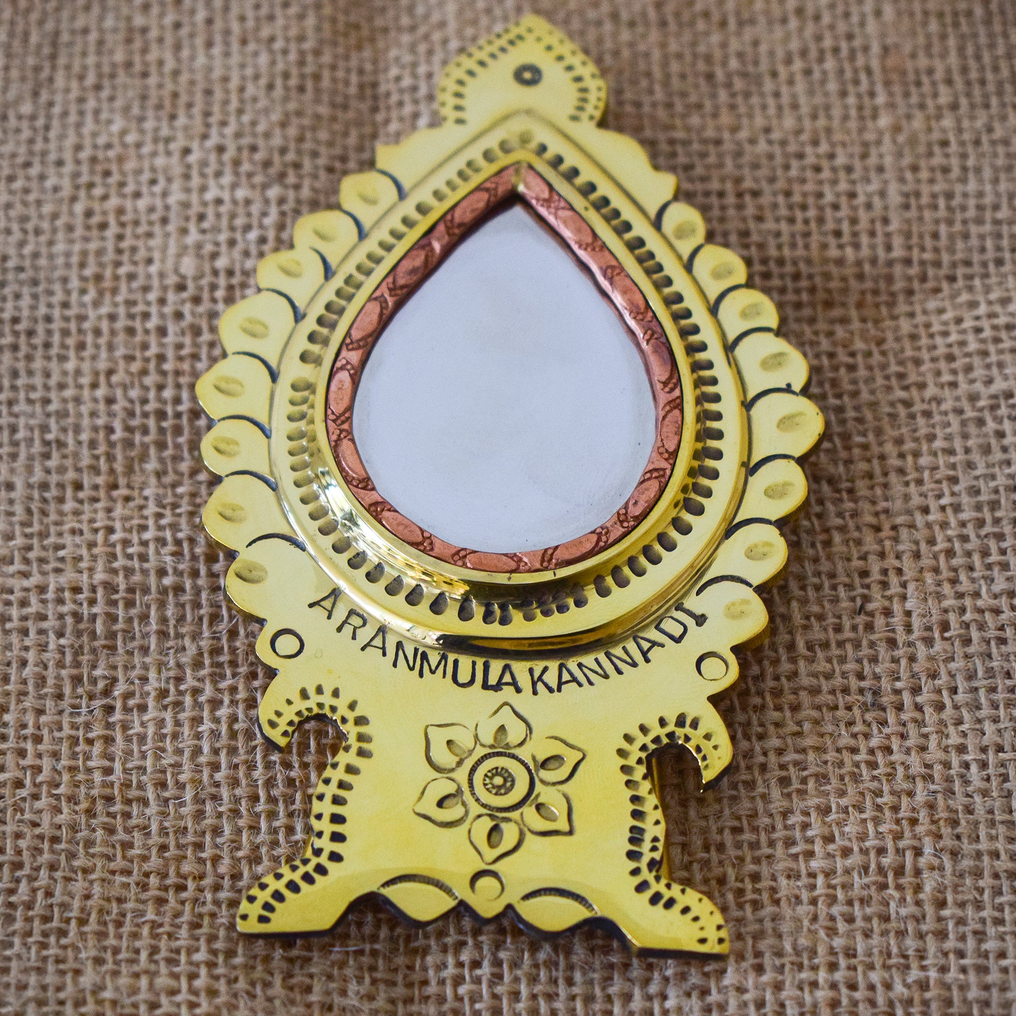 Aranmula Kannadi Petal Shaped with Stand