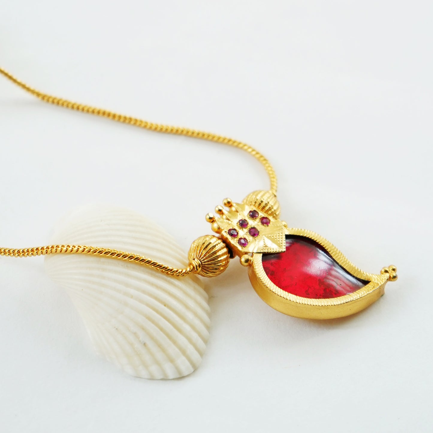 Palakka Necklace Red Mango-shaped Pendant