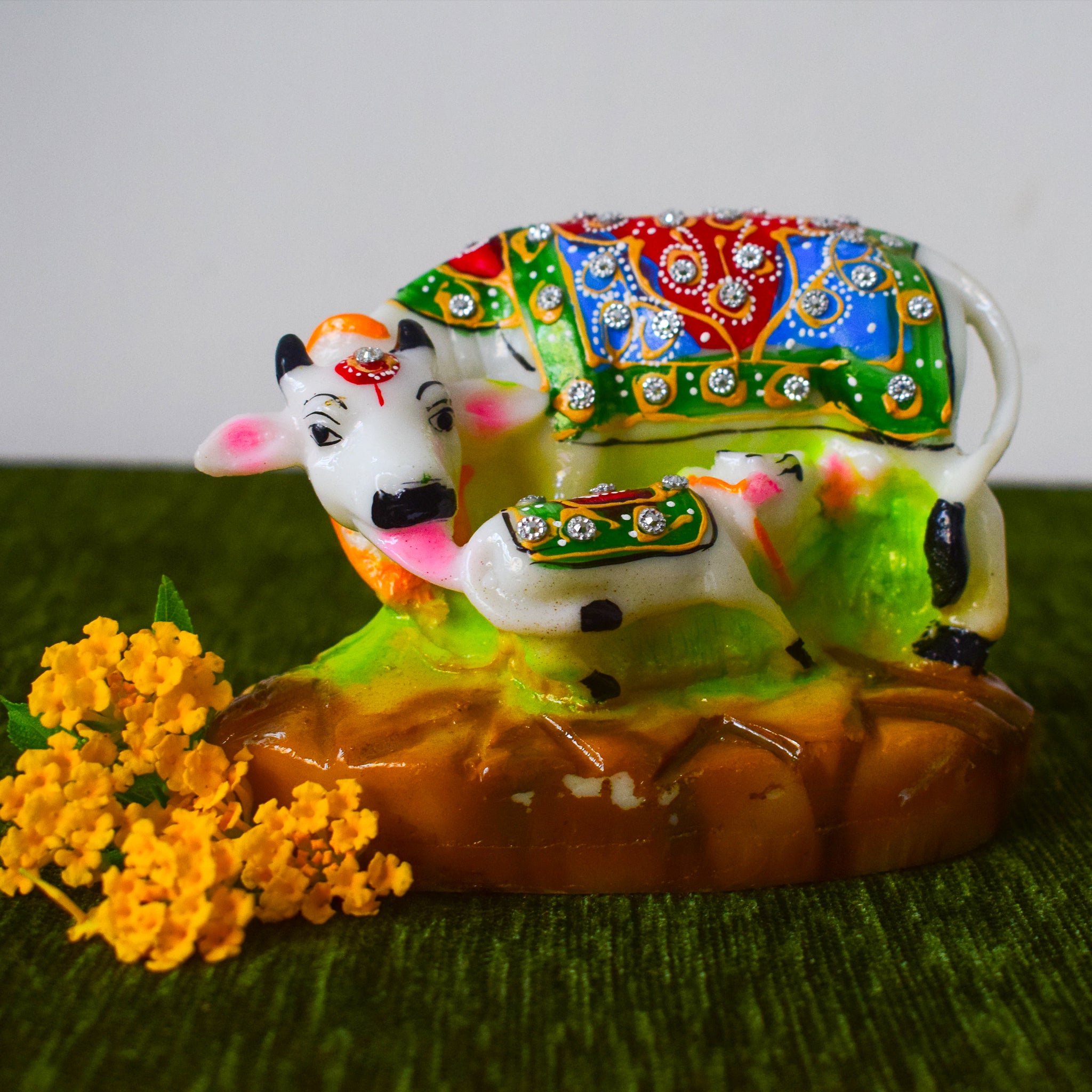 Kishangarh Marble Cow and Calf Sculpture - Symbol of Nurturing