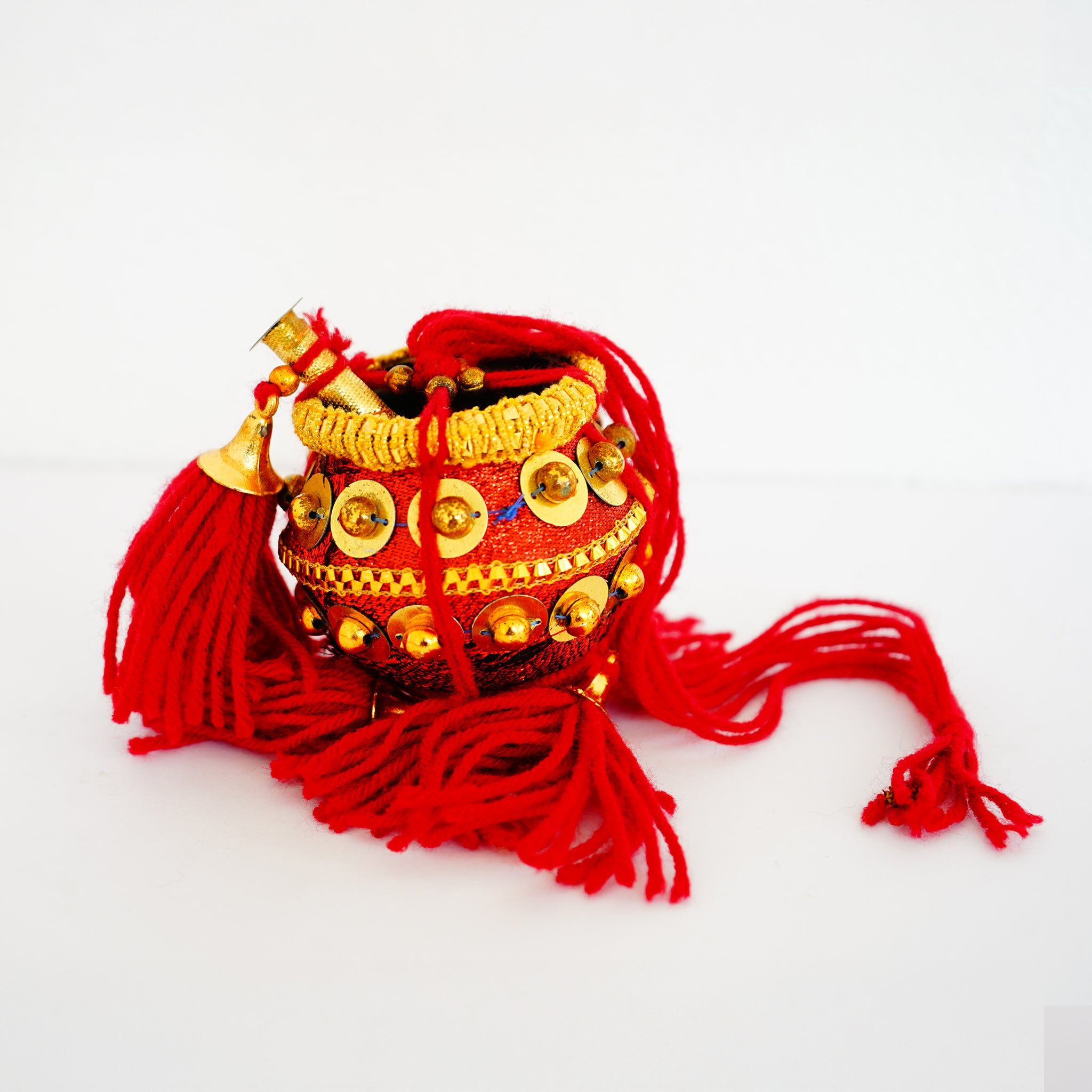 Varnam Onam Mini Gift Set - Palakka Necklace, Naazhi and Vennaikudam