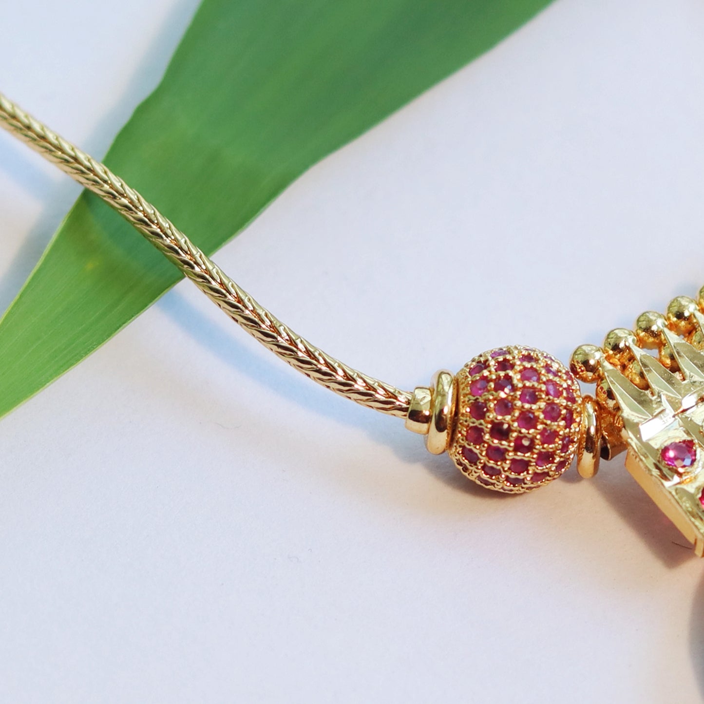 Kerala Palakka Necklace with Mango-shaped Pendant