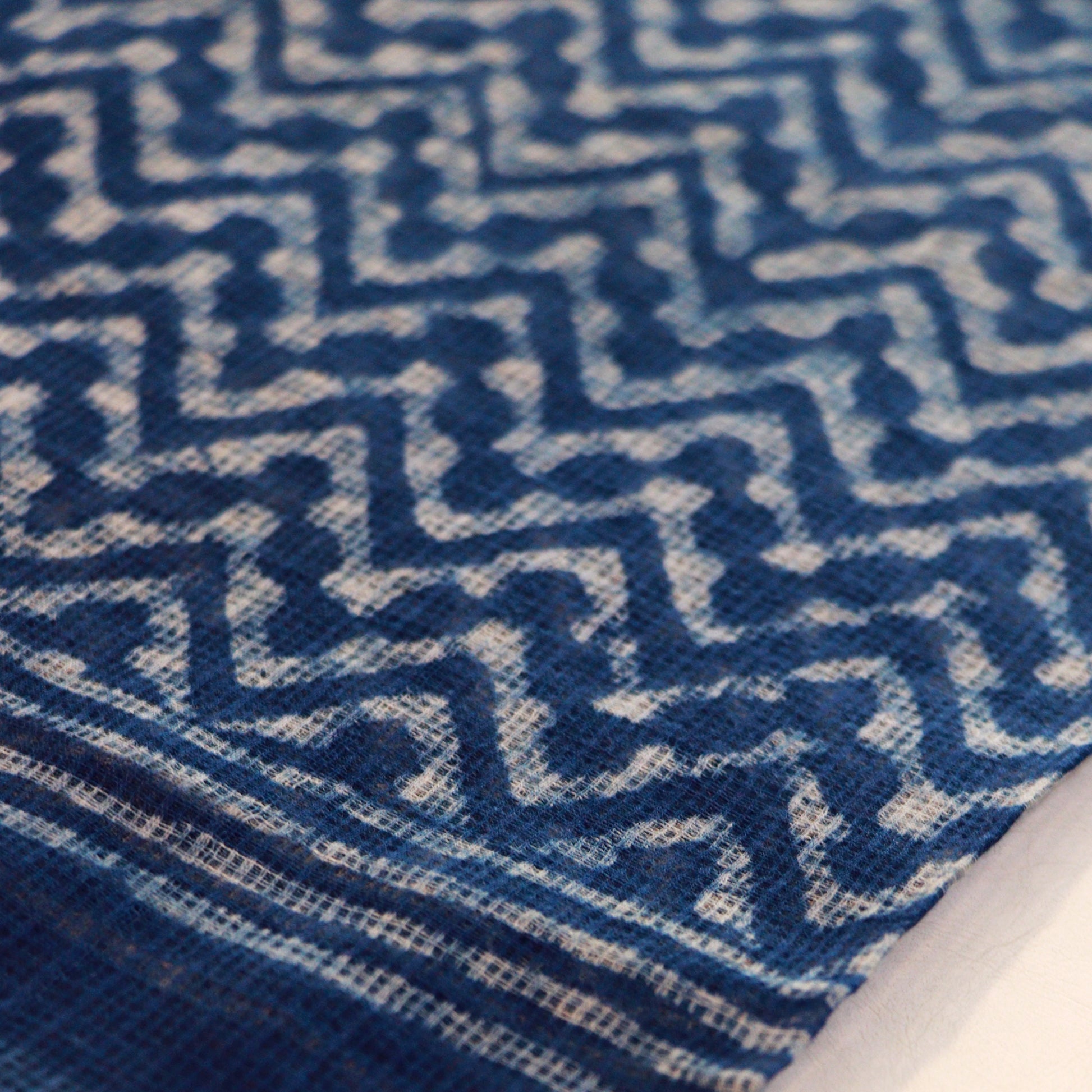 Shop Indigo Blue Kotadoria Dupatta: Zig Zag Block Print Online