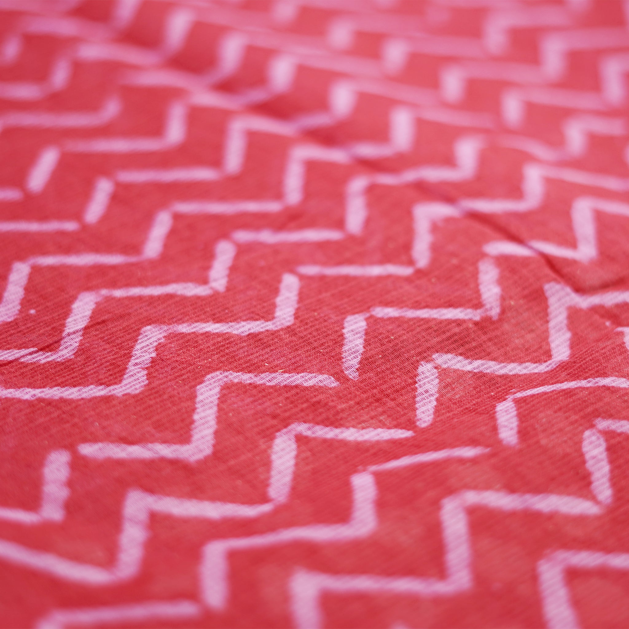 Shop elegant red Kotadoria cotton saree