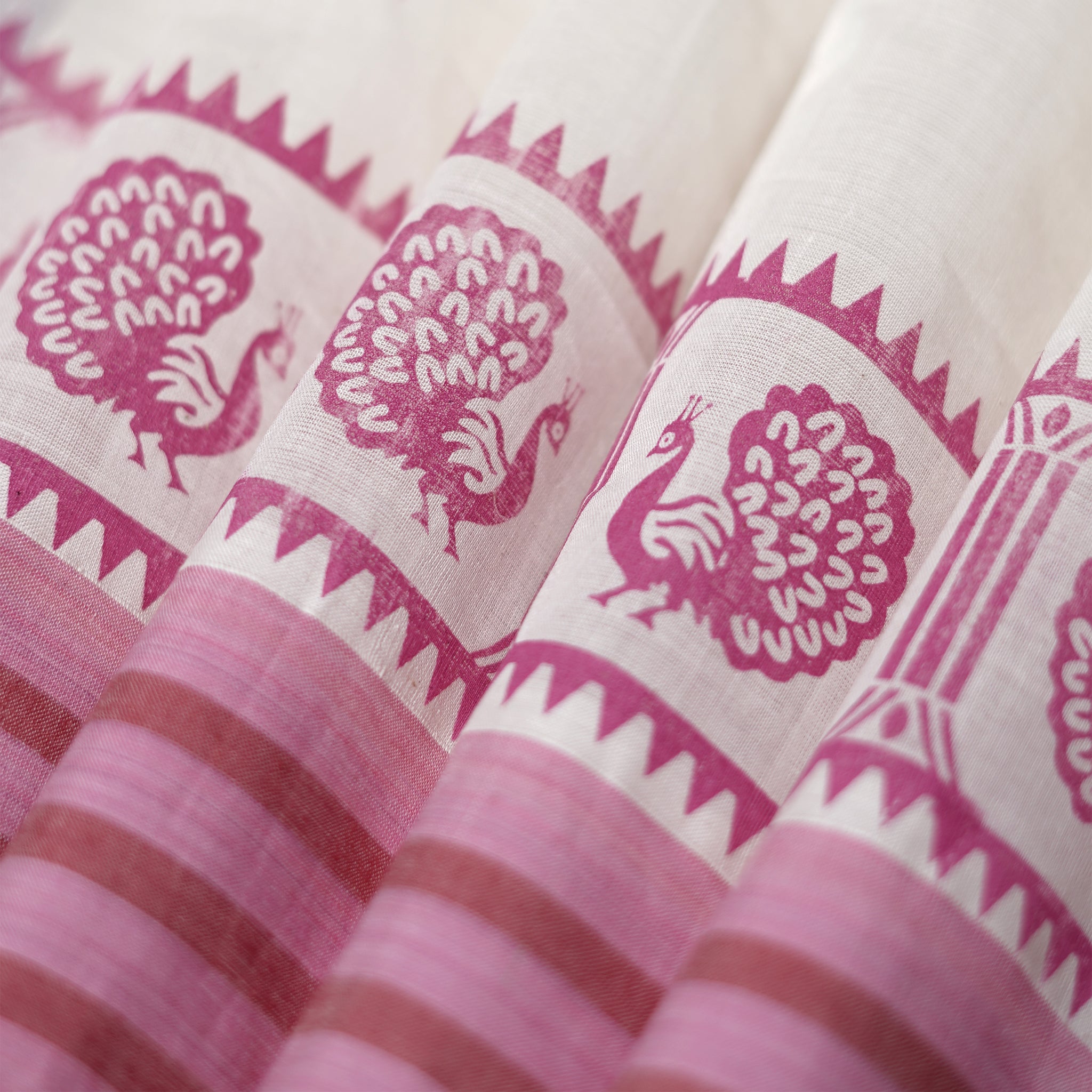 Shop Authentic Kerala Handloom Peacock Print Cotton Saree Online