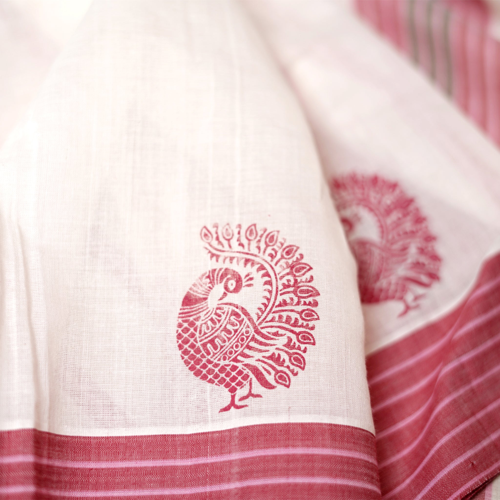 Shop Authentic Kerala Handloom Peacock Paisley Cotton Saree Online