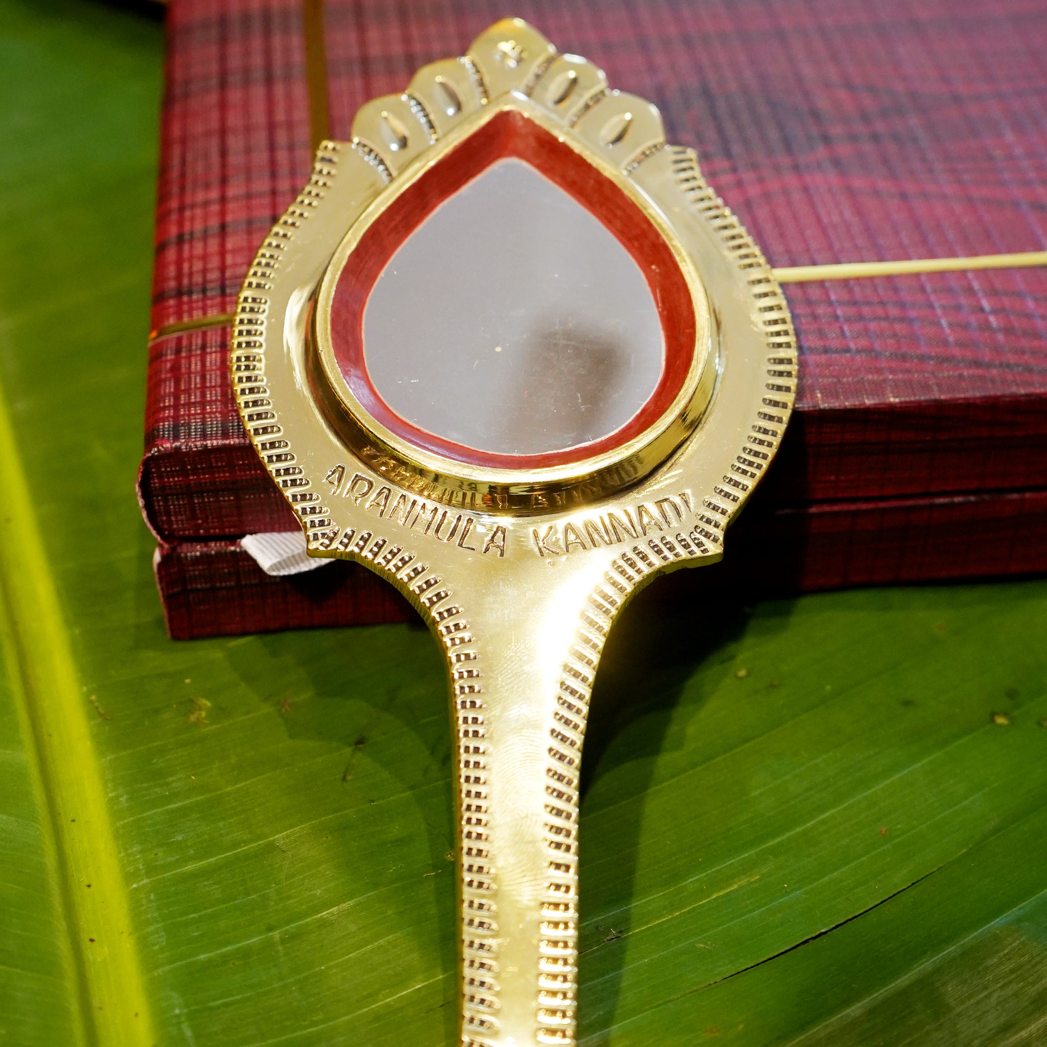 Shop Traditional Handcrafted The Aranmula Valkannadi (Drop-shaped Mirror)  Online