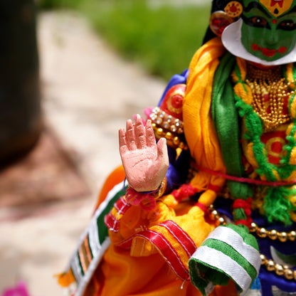 Shop The Vibrant Kathakali Doll – Indian Décor from Culturati Online