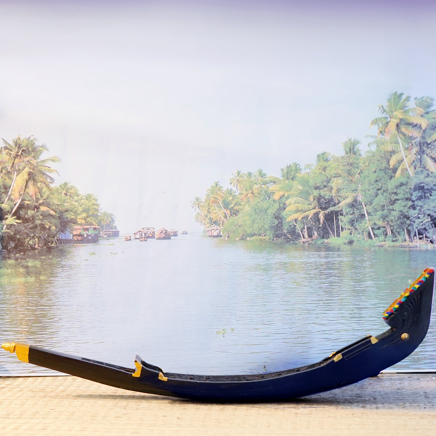 Aranmula Palliyodam is a traditional snake boat