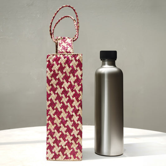 Shop Handcrafted Thazha Screw-pine Water Bottle Holder Online