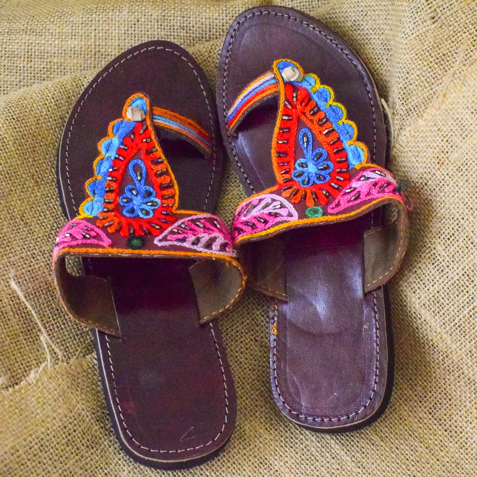 Leather Chappal Contemporary Style