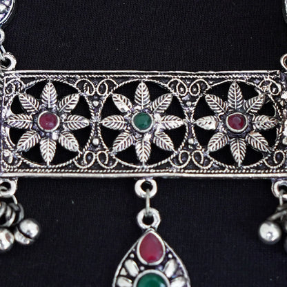 German Silver Kundan Blossom Neckpiece and Earrings