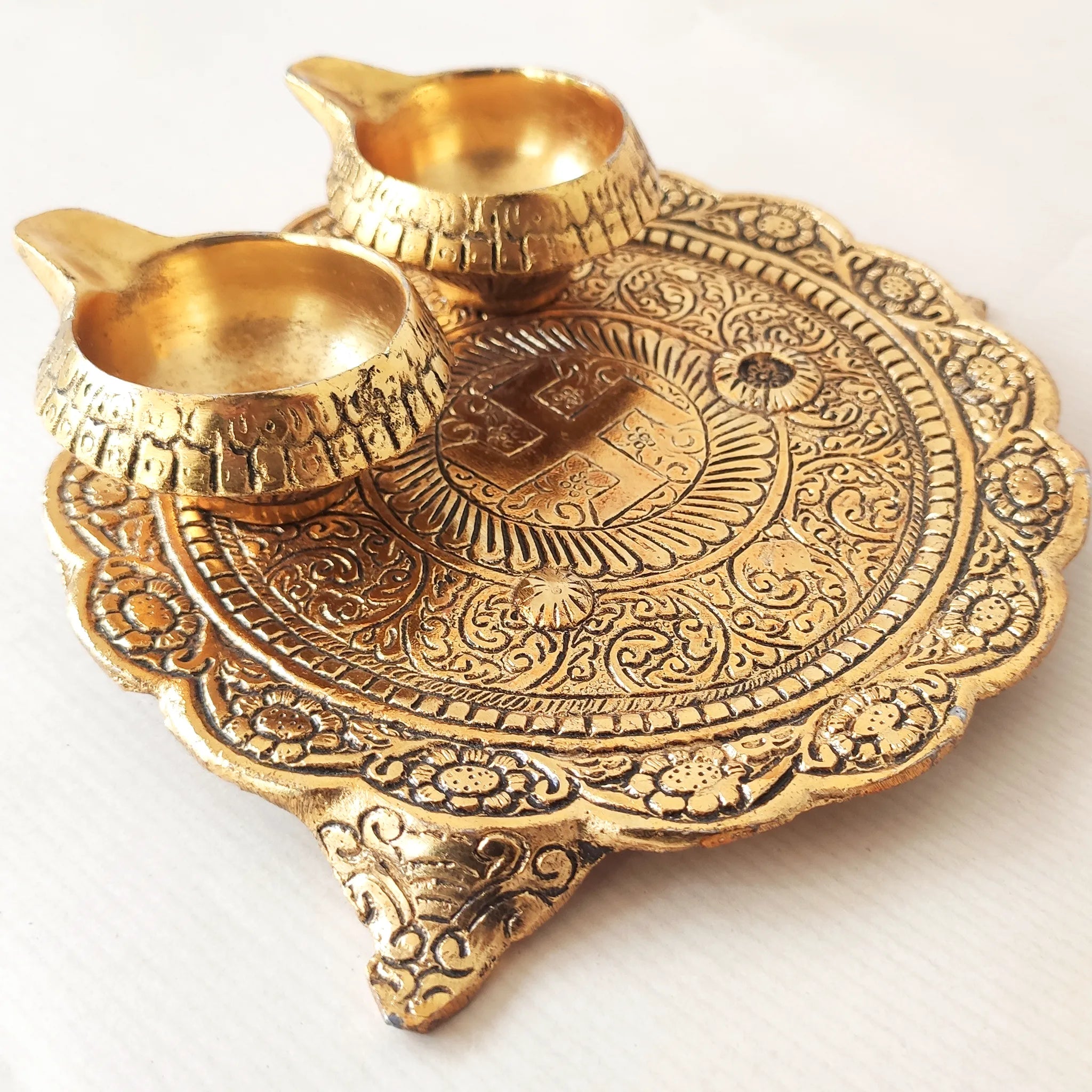 Swastik Shubh Aarti Beautifully Crafted Thaali [Diametre:6.2" ; Height:2"]