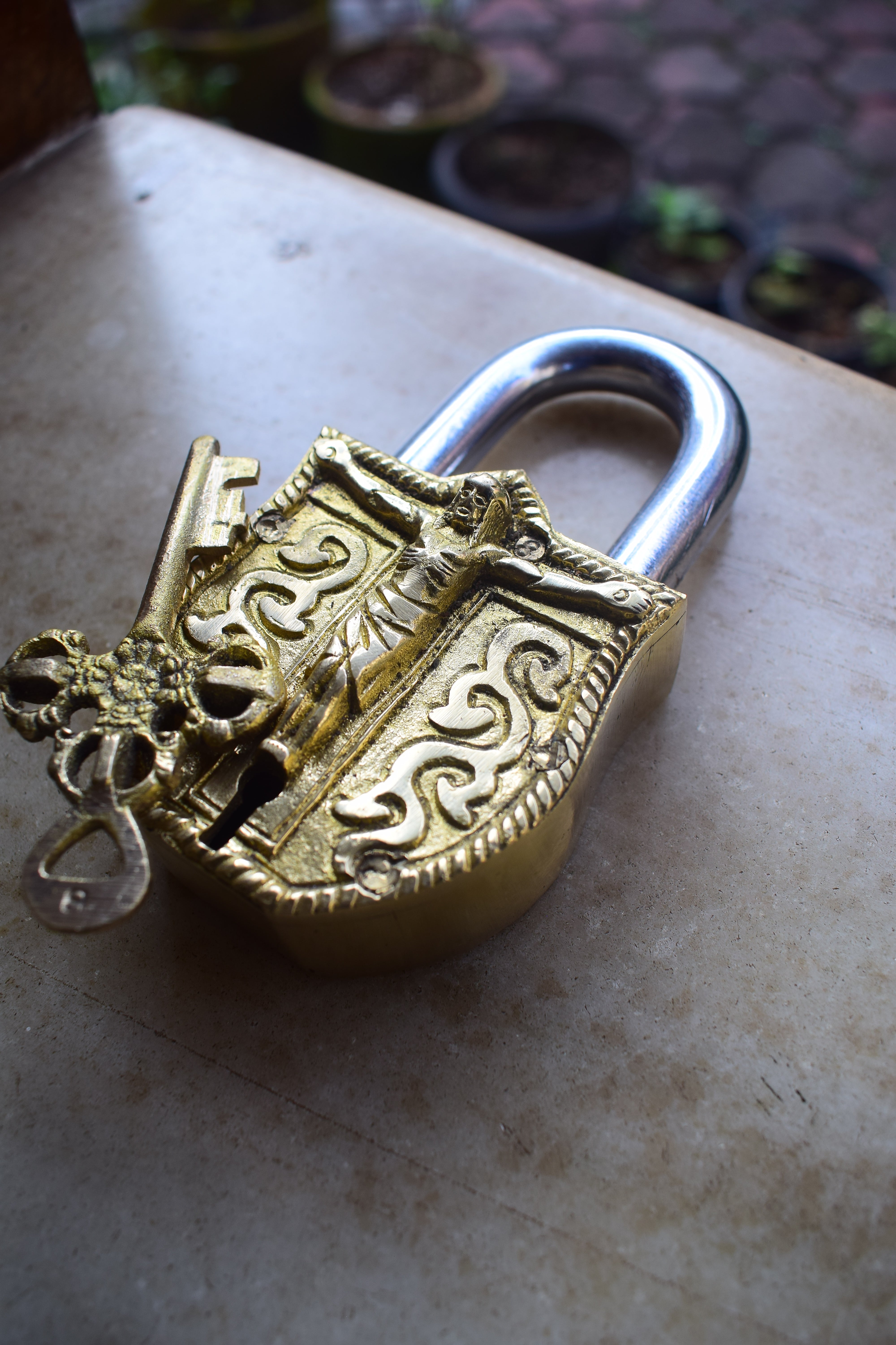 Handcrafted Aligarh Padlock-Jesus Design