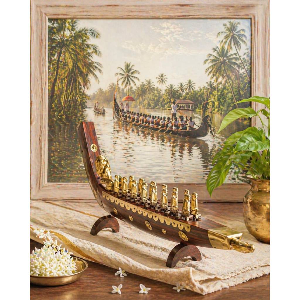 Handcrafted Kerala Palliyodam Miniature with Brass Boatsmen - Culturati