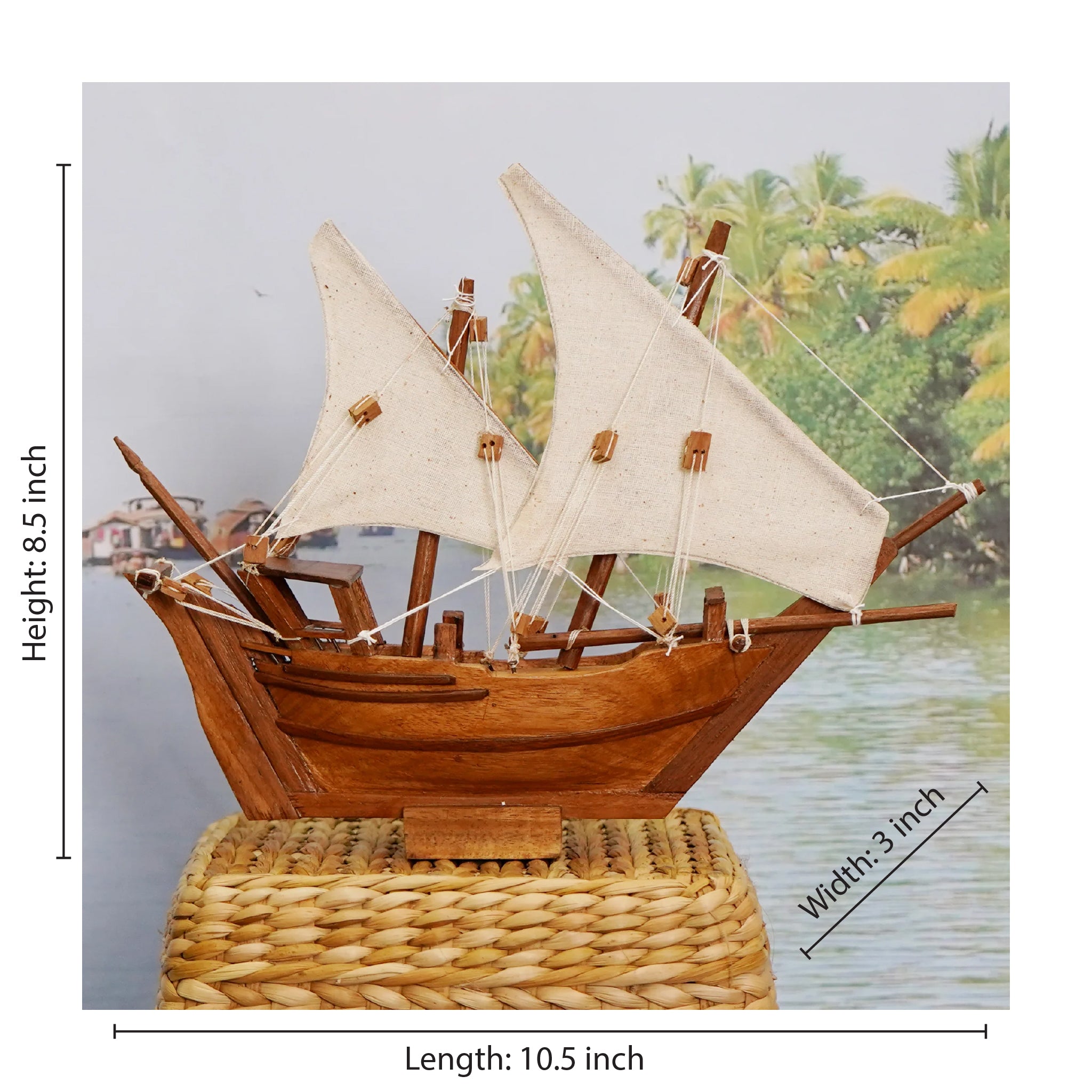 Heritage In Miniature: The Beypore Uru (Medium)