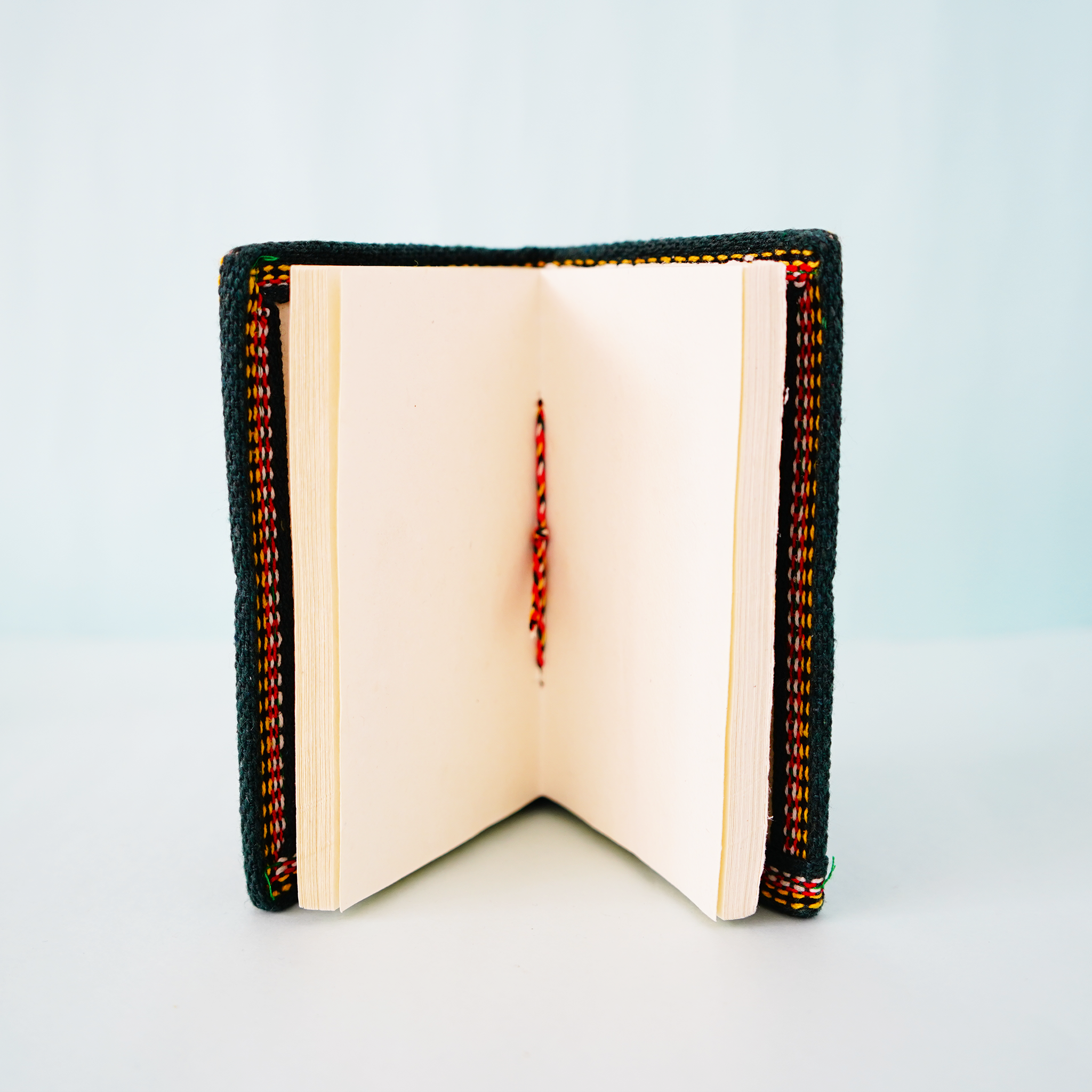 Diwali Heritage Gift Box – Wooden Peacock, Elephant Keychain,Tray , Pocket Diary