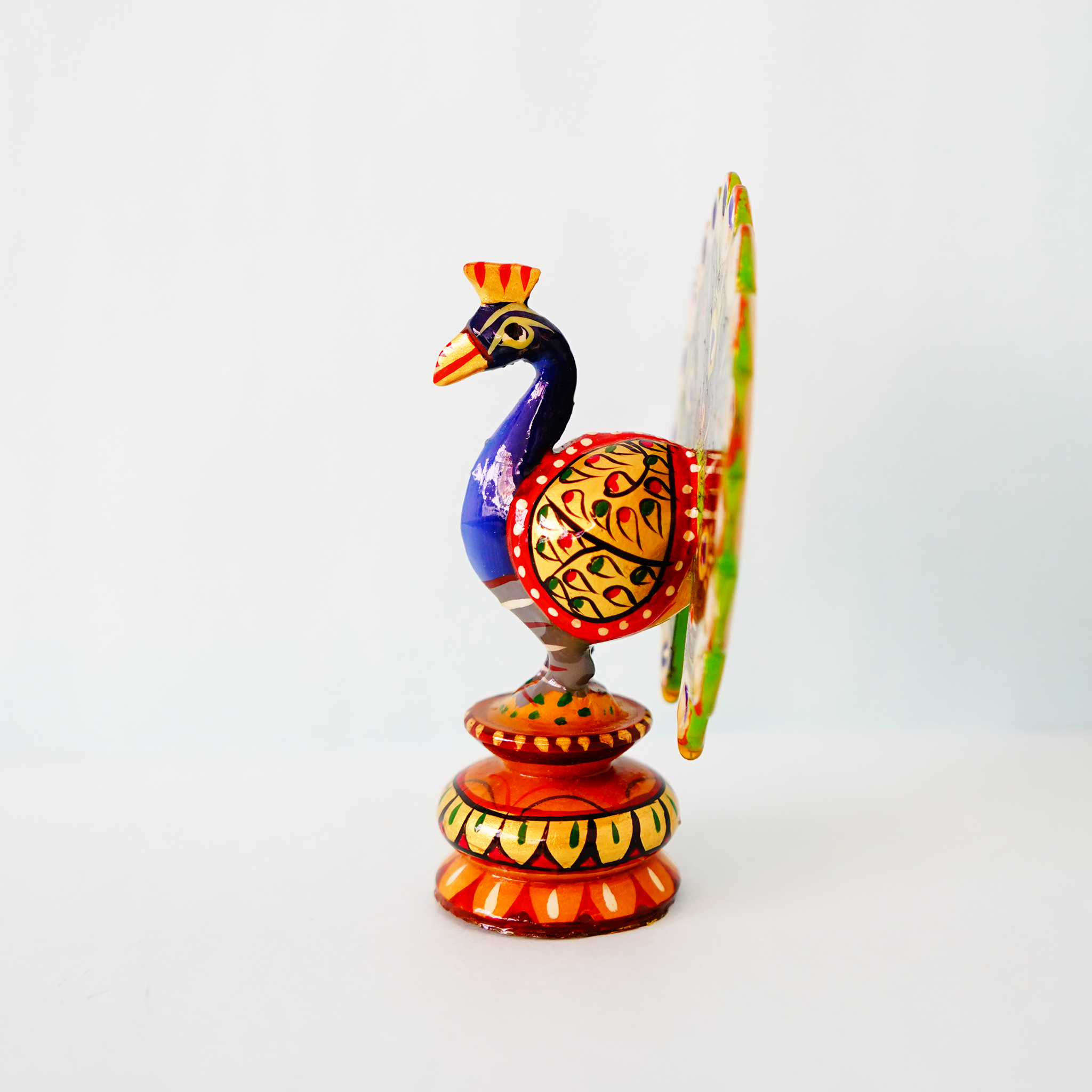 Diwali Heritage Gift Box – Wooden Peacock, Elephant Keychain,Tray , Pocket Diary
