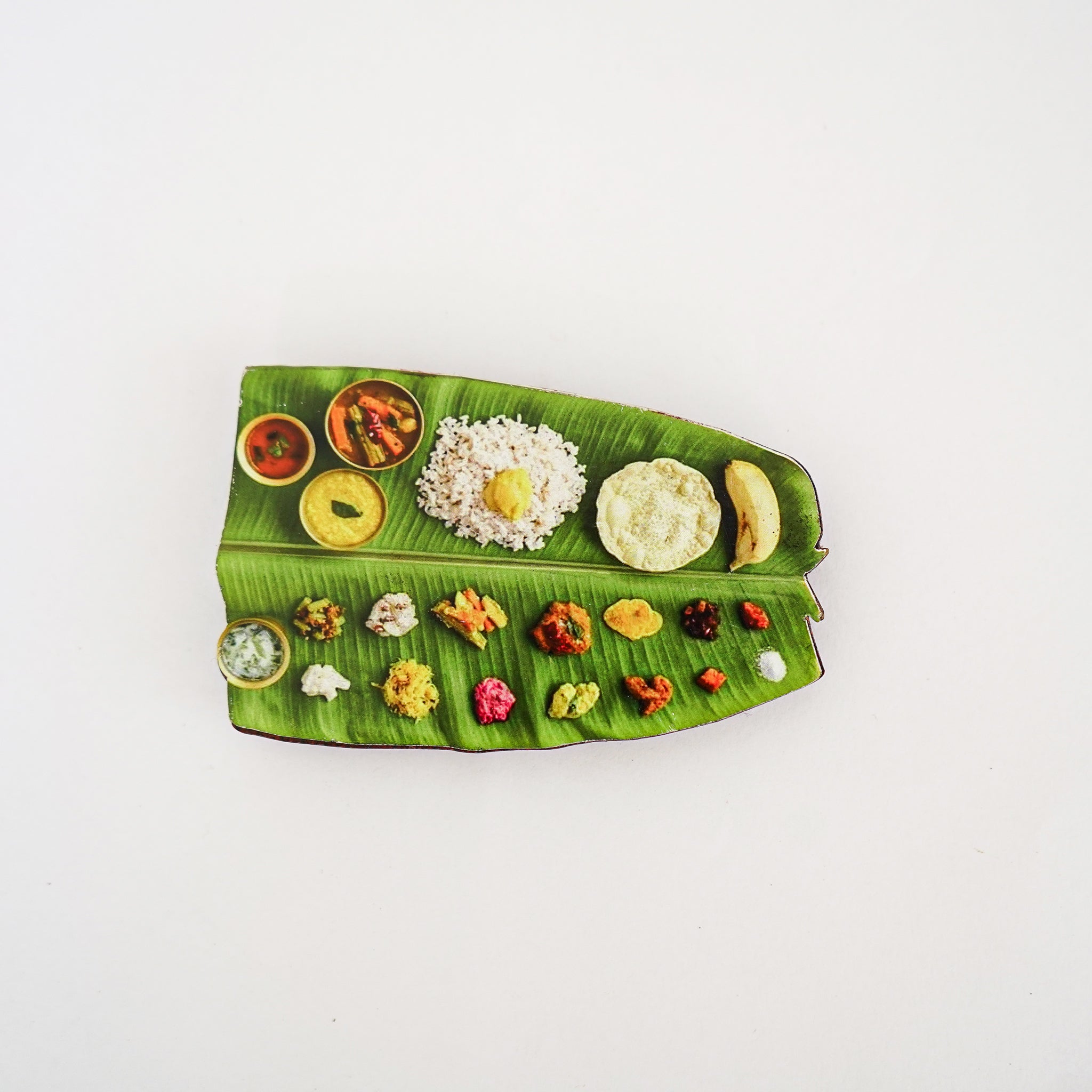 Traditional Onam Decor Mini Gift Set - Elephant, Sadhya Fest Magnet & Nettipattam Car Hanging